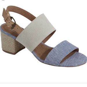 Tom’s Poppy Sandal - size 6 Women’s